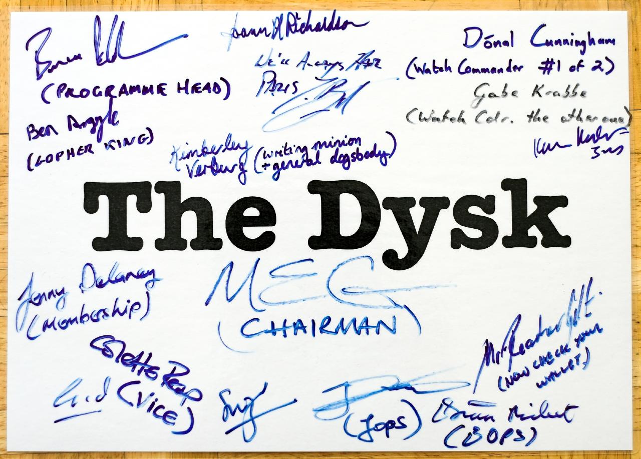 dysk sign - signed